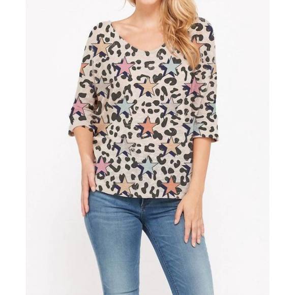 PHIL LOVE Tops - NEW PHIL LOVE stars & leopard knit top in multi